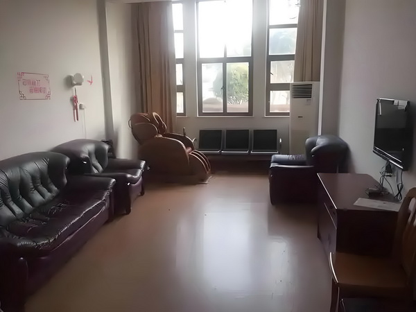 红影黛姿潇湘月